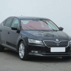 Fotka k inzerátu Škoda Superb 2.0 TDI / 19136387