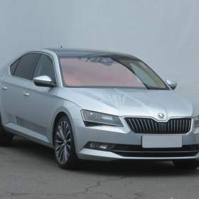 Fotka k inzerátu Škoda Superb 2.0 TDI / 19136433