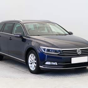 Fotka k inzerátu Volkswagen Passat 2.0 TDI / 19136449