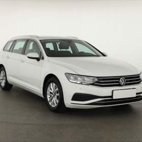 Fotka k inzerátu Volkswagen Passat 1.5 TSI / 19137098