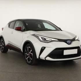 Fotka k inzerátu Toyota C- HR 2.0 Hybrid / 19137631