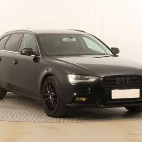 Fotka k inzerátu Audi A4 2.0 TDI / 19137725