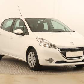 Fotka k inzerátu Peugeot 208 1.2 PureTech / 19137732