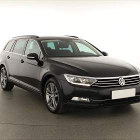 Fotka k inzerátu Volkswagen Passat 2.0 TDI / 19137739