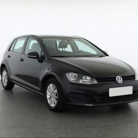 Fotka k inzerátu Volkswagen Golf 1.2 TSI / 19139046