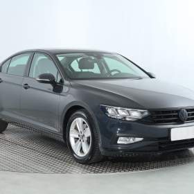 Fotka k inzerátu Volkswagen Passat 1.5 TSI / 19139089