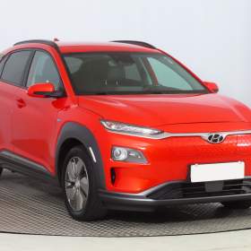 Fotka k inzerátu Hyundai Kona Electric 64 kWh / 19141587