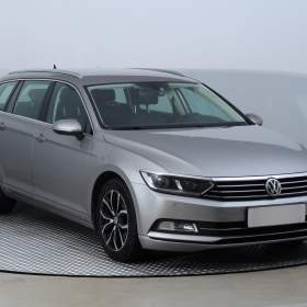 Fotka k inzerátu Volkswagen Passat 2.0 TDI / 19142116