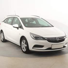 Fotka k inzerátu Opel Astra 1.6 CDTI / 19142128