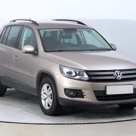 Fotka k inzerátu Volkswagen Tiguan 2.0 TDI / 19144428