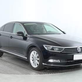 Fotka k inzerátu Volkswagen Passat 2.0 TDI / 19144479