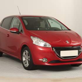 Fotka k inzerátu Peugeot 208 1.2 PureTech / 19145001