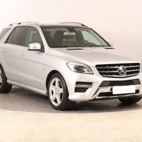 Fotka k inzerátu Mercedes- Benz ML ML 350 BlueTEC / 19145018