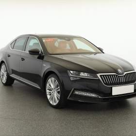 Fotka k inzerátu Škoda Superb 2.0 TSI / 19146865