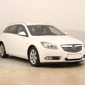 Fotka k inzerátu Opel Insignia 2.0 CDTI / 19147007