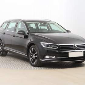 Fotka k inzerátu Volkswagen Passat 2.0 TDI / 19147521