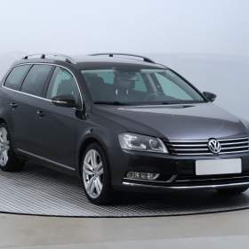 Fotka k inzerátu Volkswagen Passat 2.0 TSI / 19147566