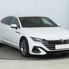 Fotka k inzerátu Volkswagen Arteon 1.5 TSI / 19147584