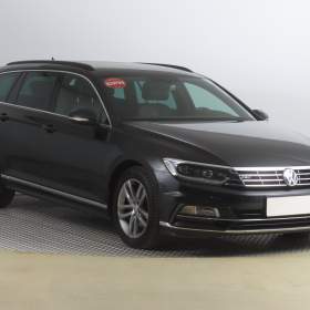 Fotka k inzerátu Volkswagen Passat 1.6 TDI / 19150398