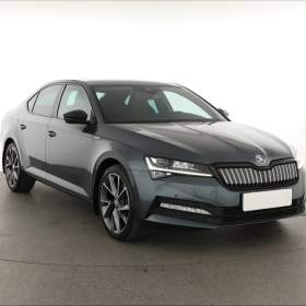 Fotka k inzerátu Škoda Superb iV 1.4 TSI PHEV / 19150413