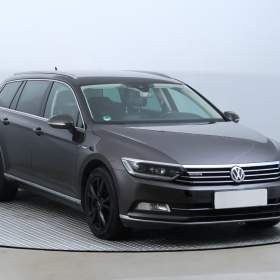 Fotka k inzerátu Volkswagen Passat 2.0 TDI / 19150539