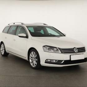 Fotka k inzerátu Volkswagen Passat 2.0 TDI / 19150995