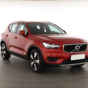 Fotka k inzerátu Volvo XC40 T4 / 19151048