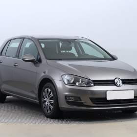 Fotka k inzerátu Volkswagen Golf 1.2 TSI / 19152020