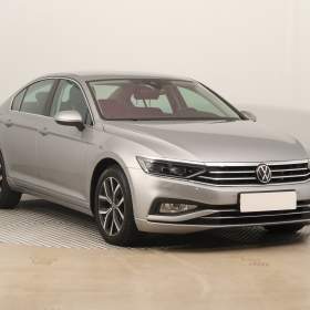 Fotka k inzerátu Volkswagen Passat 2.0 TDI / 19152021