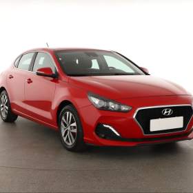 Fotka k inzerátu Hyundai i30 Fastback 1.6 CRDi / 19152926