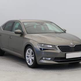 Fotka k inzerátu Škoda Superb 1.4 TSI / 19153586