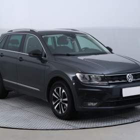 Fotka k inzerátu Volkswagen Tiguan 2.0 TDI / 19153594