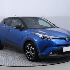 Fotka k inzerátu Toyota C- HR 1.8 Hybrid / 19153596