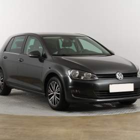 Fotka k inzerátu Volkswagen Golf 1.2 TSI / 19153604