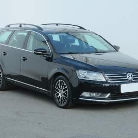 Fotka k inzerátu Volkswagen Passat 2.0 TDI / 19154042