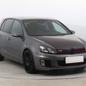 Fotka k inzerátu Volkswagen Golf 2.0 GTI / 19154121