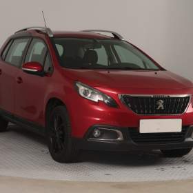 Fotka k inzerátu Peugeot 2008 1.2 PureTech / 19154134