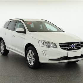 Fotka k inzerátu Volvo XC60 D4 / 19155521