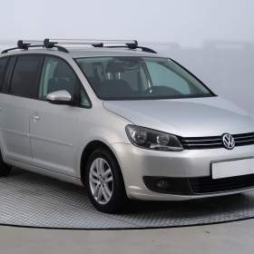 Fotka k inzerátu Volkswagen Touran 1.6 TDI / 19155537