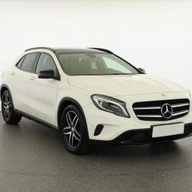 Fotka k inzerátu Mercedes- Benz GLA GLA 220 CDI 4MATIC / 19155562