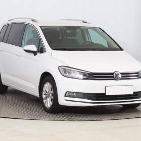 Fotka k inzerátu Volkswagen Touran 1.5 TSI / 19155585