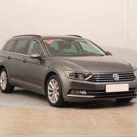 Fotka k inzerátu Volkswagen Passat 2.0 TDI / 19157314