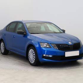 Fotka k inzerátu Škoda Octavia 1.5 TSI / 19157345