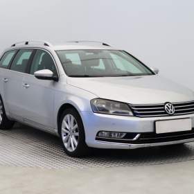 Fotka k inzerátu Volkswagen Passat 2.0 TDI / 19157392