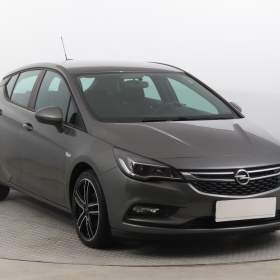 Fotka k inzerátu Opel Astra 1.6 CDTI / 19159391