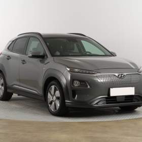 Fotka k inzerátu Hyundai Kona Electric 64 kWh / 19159557