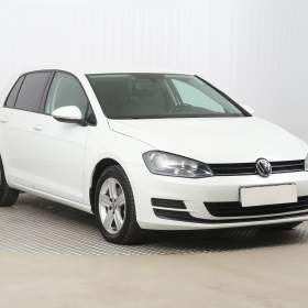 Fotka k inzerátu Volkswagen Golf 2.0 TDI / 19160508