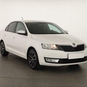 Fotka k inzerátu Škoda Rapid 1.2 TSI / 19160538