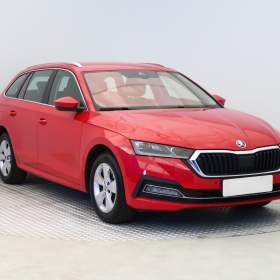 Fotka k inzerátu Škoda Octavia 1.5 TSI / 19160555