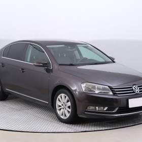 Fotka k inzerátu Volkswagen Passat 2.0 TDI / 19163639